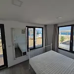 Vamandipity - Adults Only, Quiet-chill Seafront