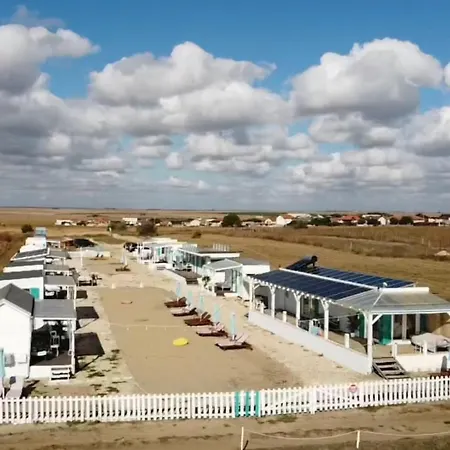 Vamandipity - 14 Only, Quiet-chill Seafront (adults Only) 招待所 4*