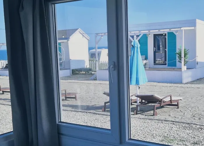 Vamandipity - 14 Only, Quiet-chill Seafront (adults Only) 게스트하우스