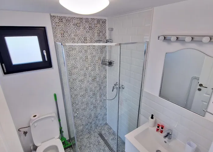 게스트하우스 Vamandipity - 14 Only, Quiet-chill Seafront (adults Only)