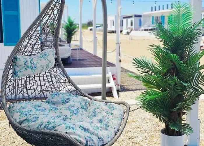 Vamandipity - 14 Only, Quiet-chill Seafront (adults Only) 바마베체