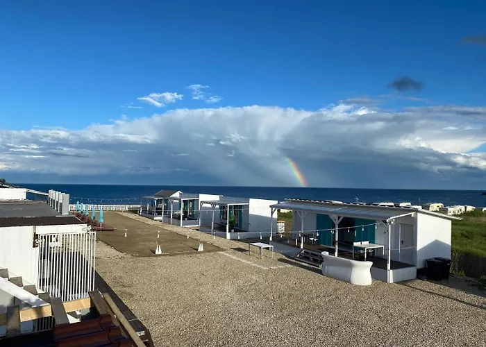 Vamandipity - 14 Only, Quiet-chill Seafront (adults Only) 4*