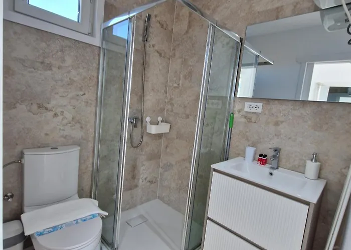 Vamandipity - 14 Only, Quiet-chill Seafront (adults Only) 4* 바마베체