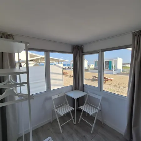 Vamandipity - 14 Only, Quiet-chill Seafront (adults Only) 4*