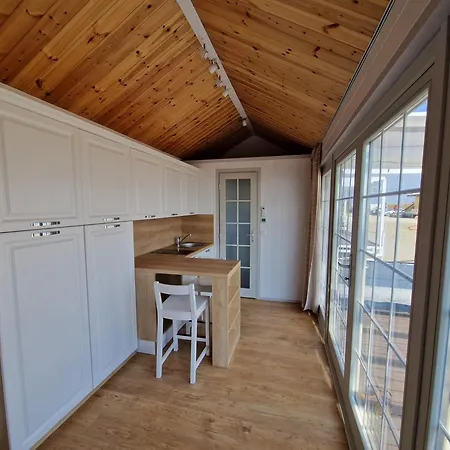 Pensionat Vamandipity - 14 Only, Quiet-chill Seafront (adults Only)